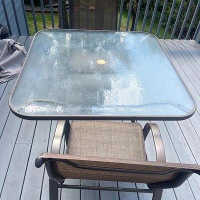 Glass Top Patio Table & Two Chairs (BD-MG)