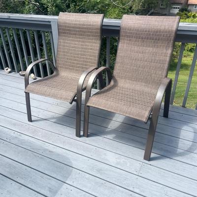 Glass Top Patio Table & Two Chairs (BD-MG)