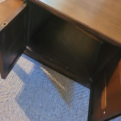 Wooden Coffee Table With Storage (LR-RG)