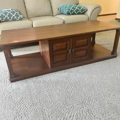 Wooden Coffee Table With Storage (LR-RG)