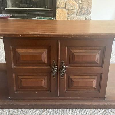 Wooden Coffee Table With Storage (LR-RG)