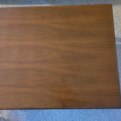 Wooden Coffee Table With Storage (LR-RG)