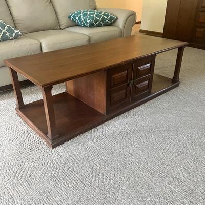 Wooden Coffee Table With Storage (LR-RG)