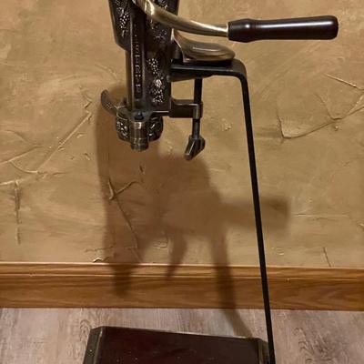 Vintners Reserve Wine opener