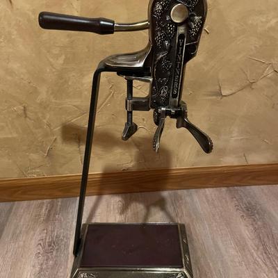 Vintners Reserve Wine opener