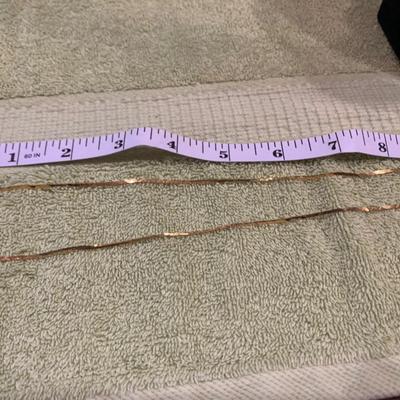 14k V Shape Gold / Diamonds 18” Necklace - 8.6 grams