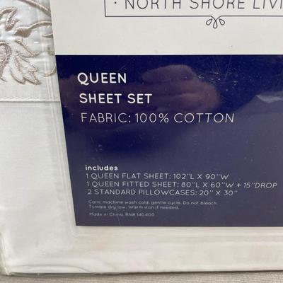 New Queen Sheet Set White with Embroidery