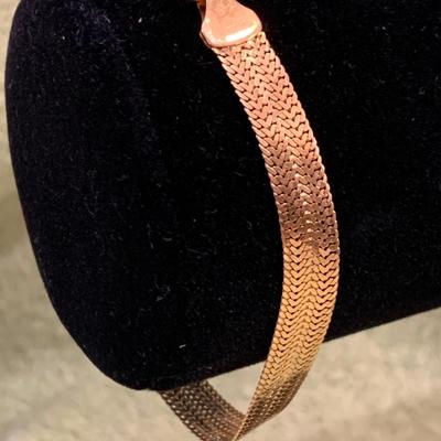 Beautiful 18k Yellow Gold 7” Bracelet - 7.5 grams