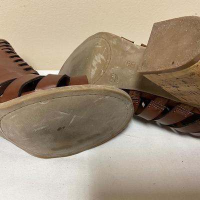 Ingigo rd size 8.5 and M/L 34/36in belt