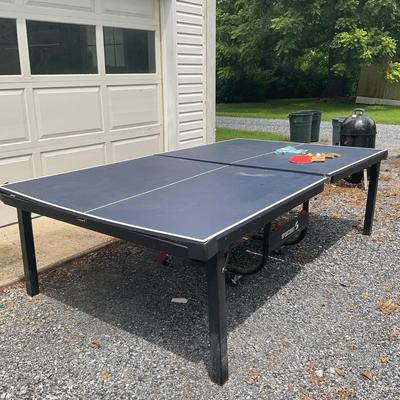 Sale Photo Thumbnail #21: Table is missing a screw, causing it to bend on one side.
