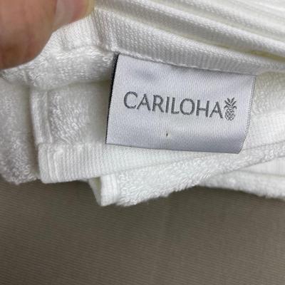 2 White Cariloha Luxury Bath Towels New!
