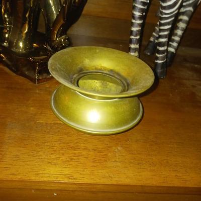 ELEPHANT AND ZEBRA FIGURES PLUS A SMALL BRASS SPITTOON