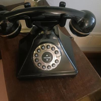 HARP BACK TELEPHONE CHAIR WITH REPROD ANTIQUE PHONE AND RETRO LAMP