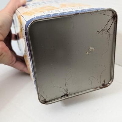 Vintage Sunshine Krispy Saltines Tin Flaky Thin Crackers Advertising Kitchen Canister