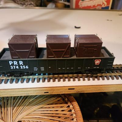 Pennsylvania Railroad 5446 locomotive and Cars