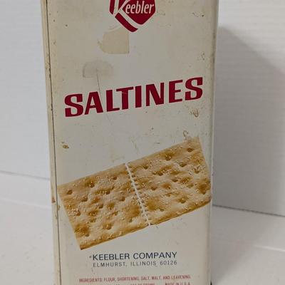 Vintage Keebler Zesta Saltines Tin 14 oz Twist ’n Crisp Retro Advertising Cracker Can
