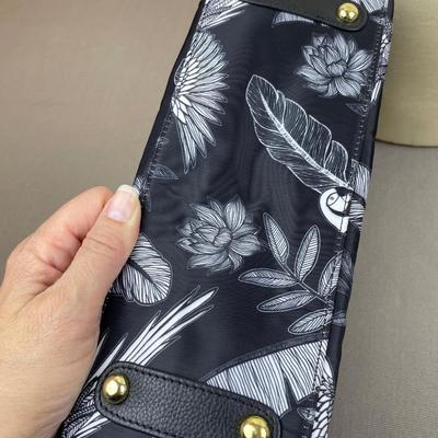 Anuschka Wanderlust Handbag Jungle Macaws NWOT