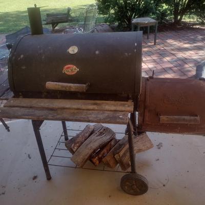 Char-Griller Professional Grill and Smoker