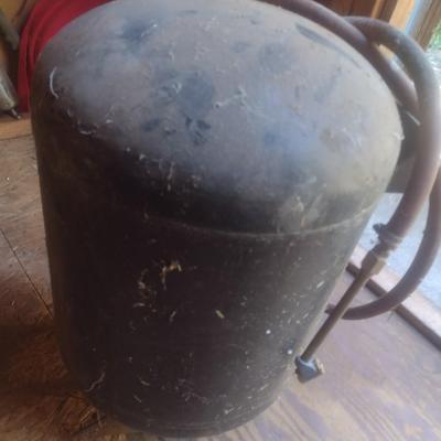 10 Gallon Air Tank with Hose