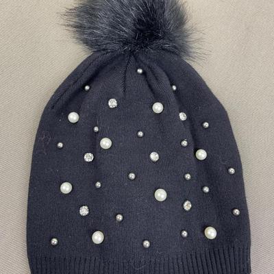 Joan Vass Black Knit Beanie and Gloves Set Pearls