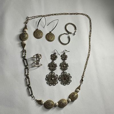 Jewelry with gold & rose gold, marcasite