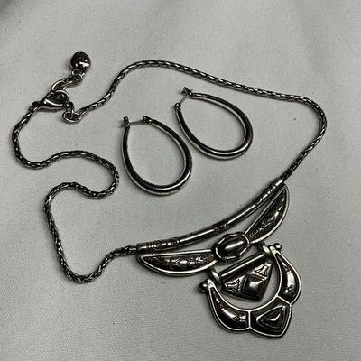 Silver Nk and choker w/PE
