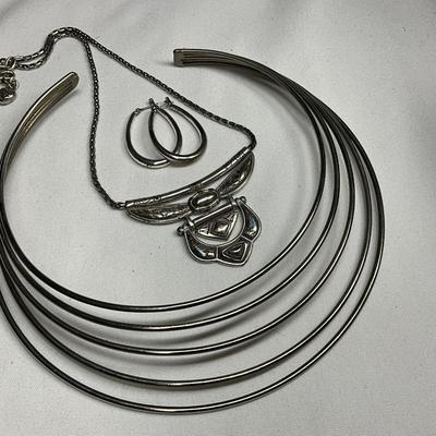 Silver Nk and choker w/PE