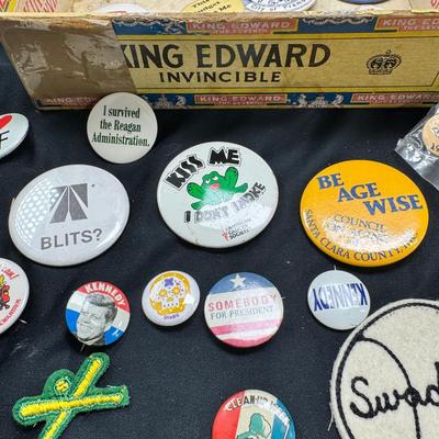 Football vintage patches, Vangard wool 1940 pendant