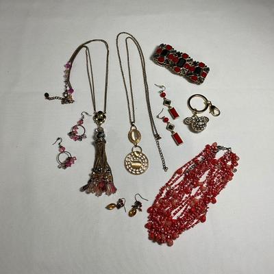 RED/Black stretch bracelet, coral necklace sets, gold Nk and key chain holder