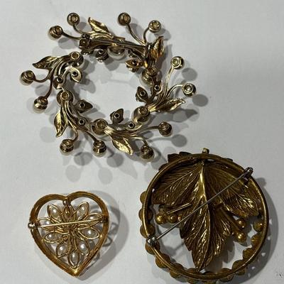 Vintage brooches