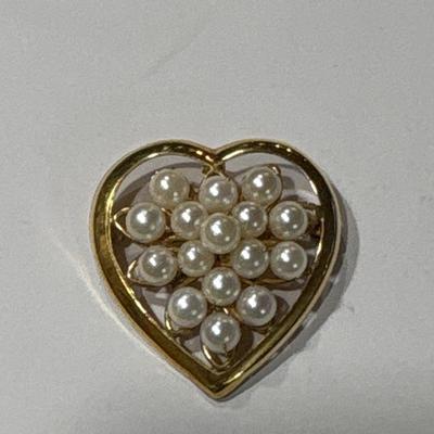 Vintage brooches