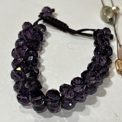 Bracelet & necklace