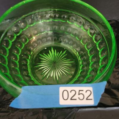 8" Green Glass Bowl Vaseline Uranium