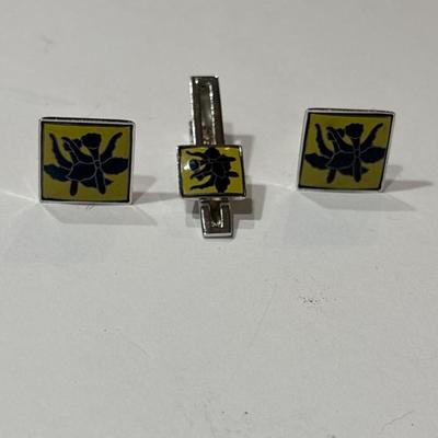 Vintage tie bar & cuff links