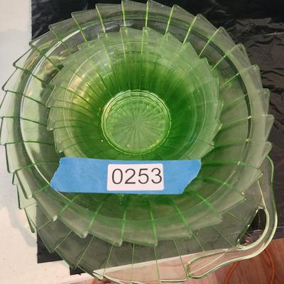 6 Piece Green Glass Vaseline Uranium Glass Jeanette Sierra Spinwheel Bowl Tray