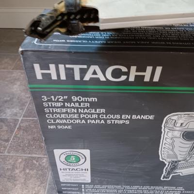 HITACHI 3 1/2" STRIP AIR NAILER