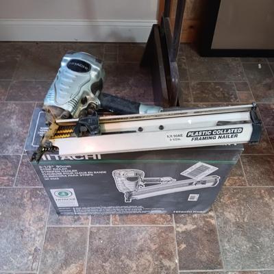 HITACHI 3 1/2" STRIP AIR NAILER