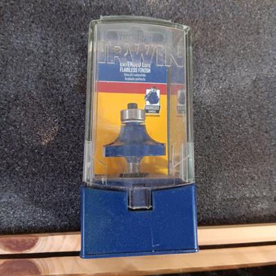 ROUTER BITS IN WOODEN BOX AND PARTS