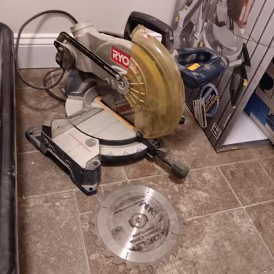 RYOBI MITER SAW