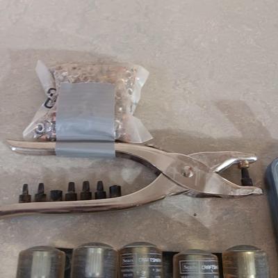 DRILL BITS AND HAND TOOLS