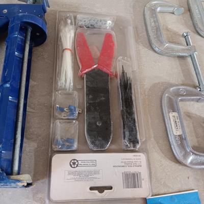 VARIETY OF HAND TOOLS