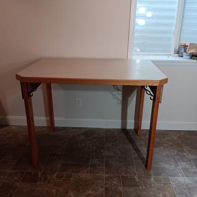 PROJECT TABLE