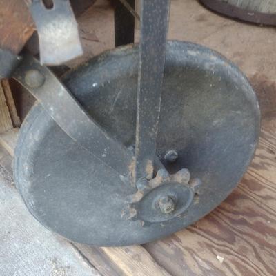 Antique Coleman of Charlotte, NC Horse Drawn Fertilizer Spreader Choice B
