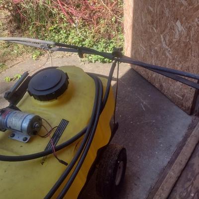 Pull Behind Battery Operated Brinley 24 Gallon Garden Sprayer