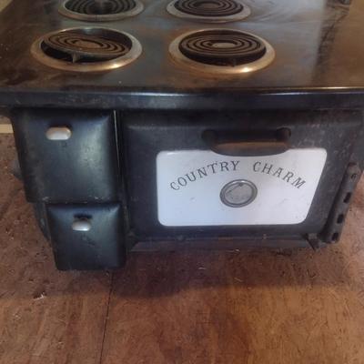Vintage Country Charm Electric Rustic Wood Stove Design Oven and Stove Top with Warmer Box and Stand