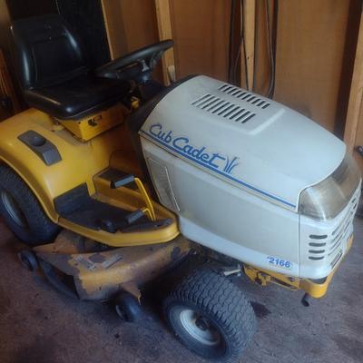 Cub Cadet Model 2166 Riding Lawn Mower 42" Cut