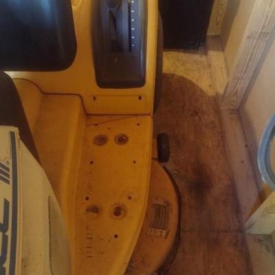 Cub Cadet Model 2166 Riding Lawn Mower 42" Cut
