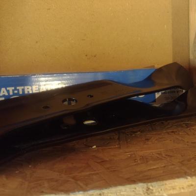 Pair of New Cub Cadet Lawnmower Blades