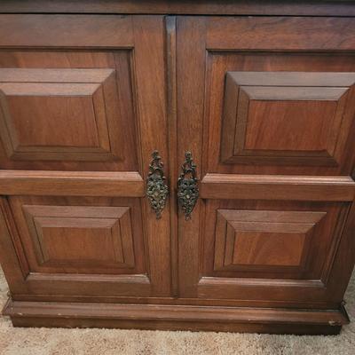 Two Wooden End Tables (BB-EL)