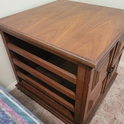 Two Wooden End Tables (BB-EL)